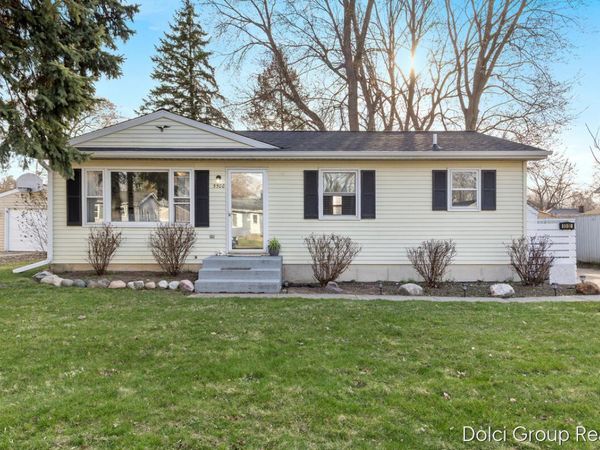 5500 Averill Avenue SW, Grand Rapids, MI 49548