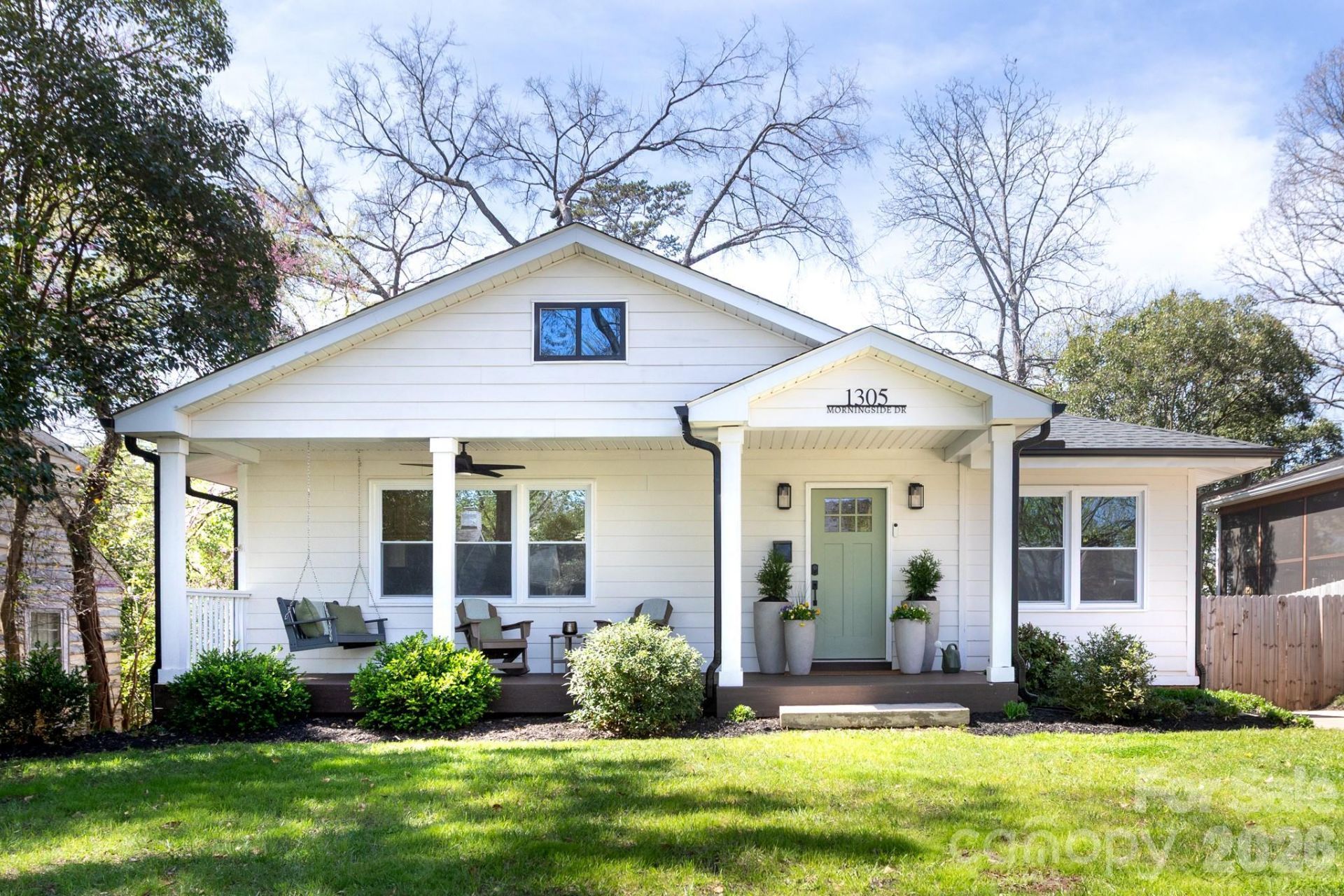 1305 Morningside Drive, Charlotte, NC 28205 Main Photo