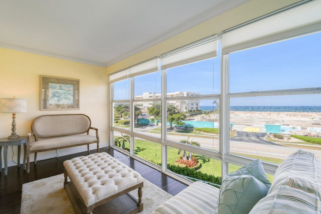 325 S Beach Road, Unit 301, Tequesta, FL 33469 Photo