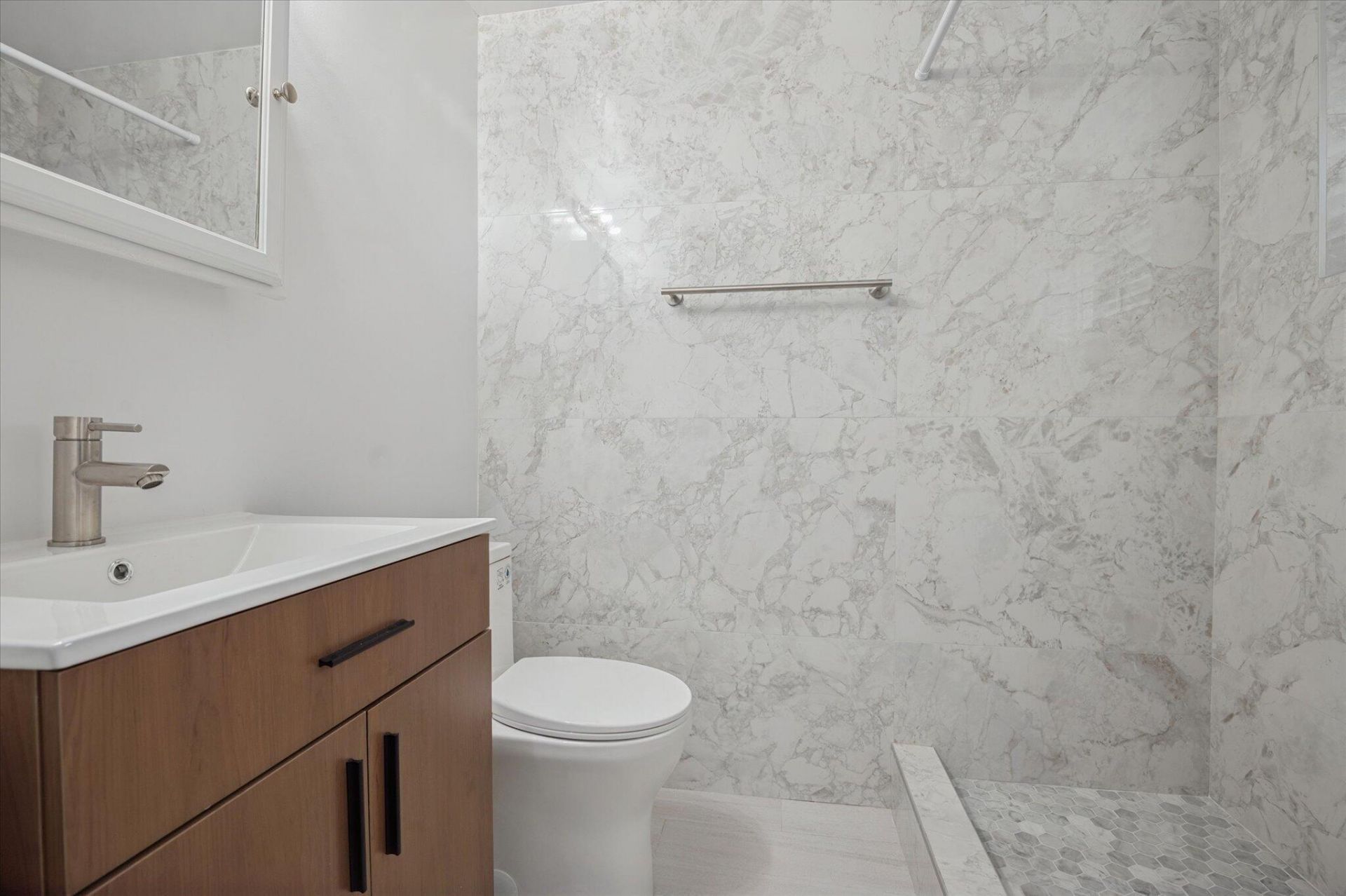 524 Orton Avenue, Unit 101, Fort Lauderdale, FL 33304 Photo