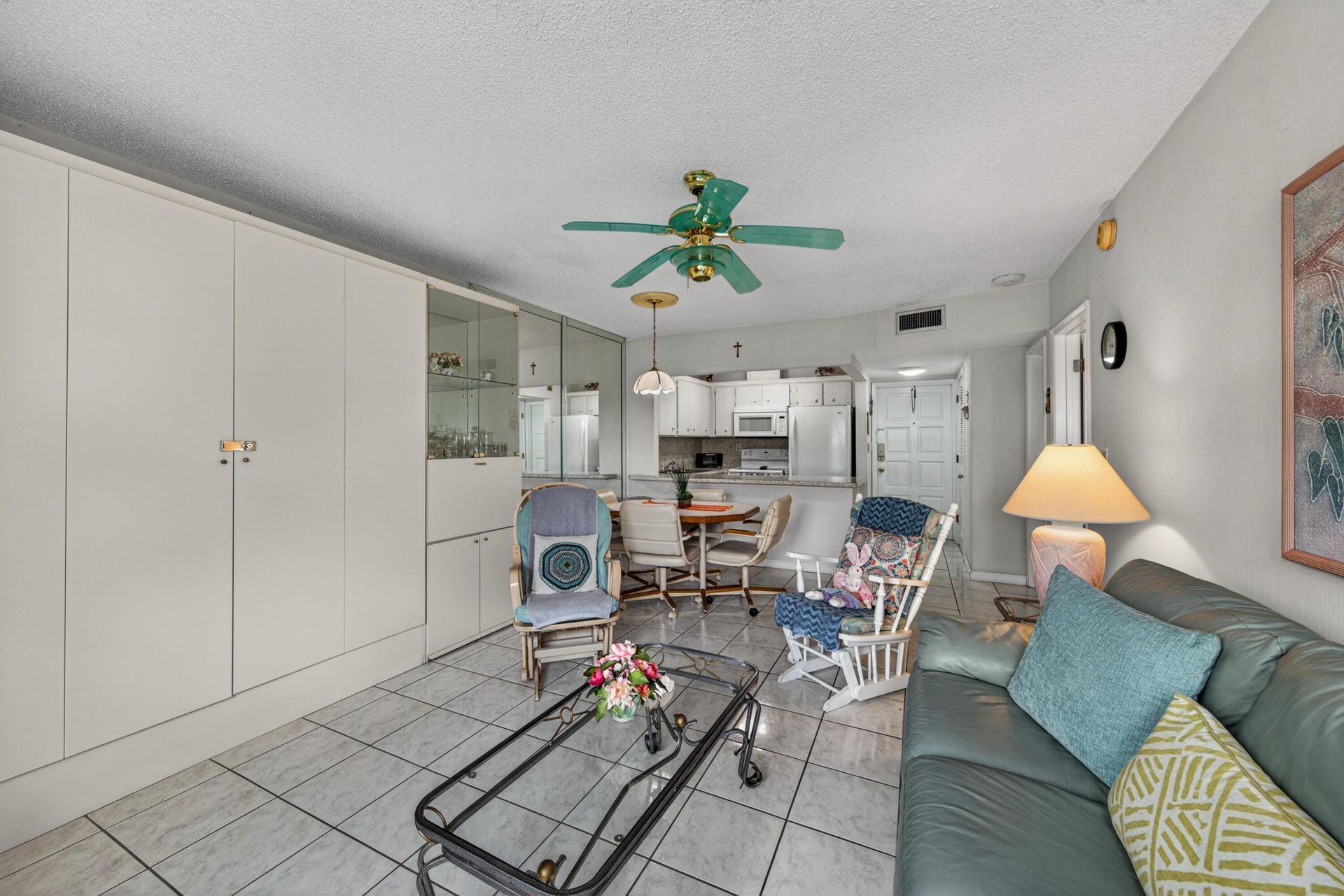 221 SE 9th Avenue, Unit 203, Pompano Beach, FL 33060 Photo