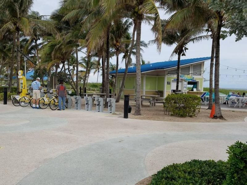 221 SE 9th Avenue, Unit 203, Pompano Beach, FL 33060 Photo