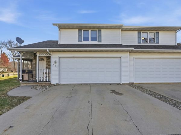 863 Boston Way , Coralville, IA 52241