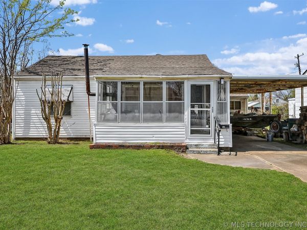 1328 N Vandalia Avenue , Tulsa, OK 74115