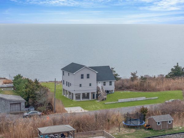 22 Rod Street, East Patchogue, NY 11772