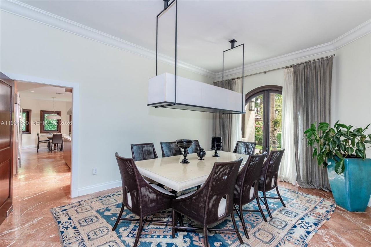 174 Isla Dorada Blvd, Coral Gables, FL 33143 Photo