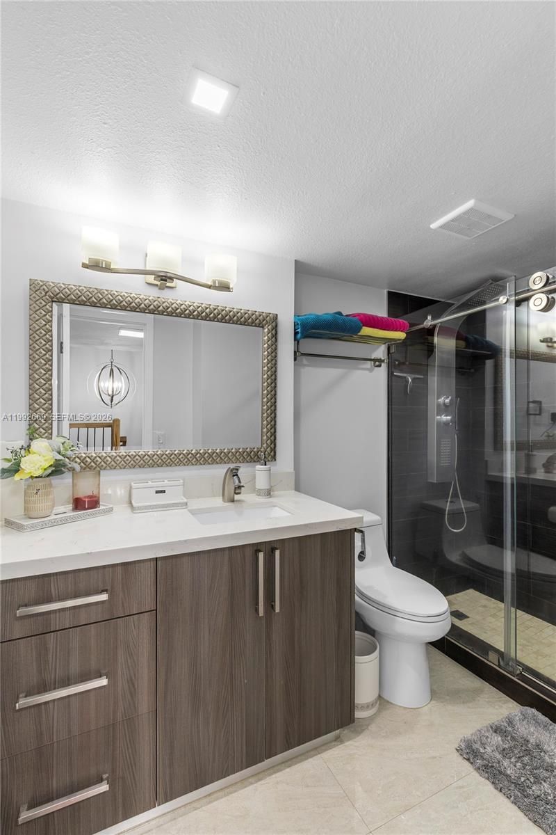 8920 Palm Tree Ln, Unit 8920, Pembroke Pines, FL 33024 Photo