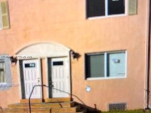 315 NW 84th Ter , Unit 315, Miami, FL 33150