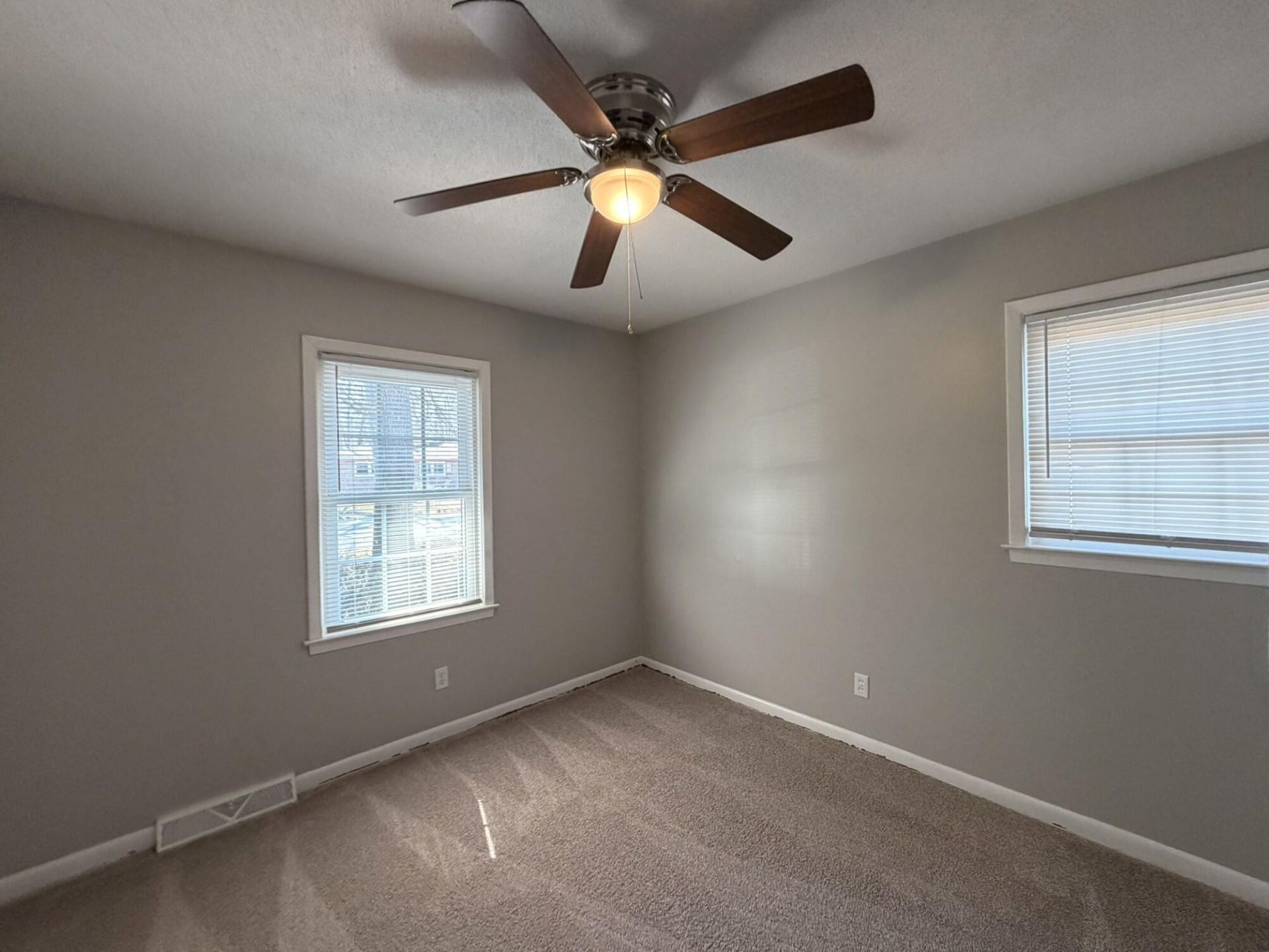 119 Belknap Road Photo 5