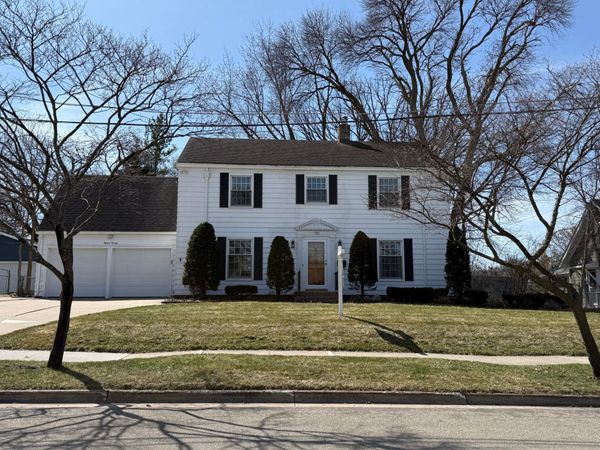 1520 5th Street SW, Rochester, MN 55902