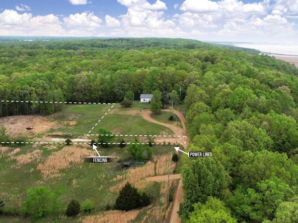 20962 Distress Creek Rd, Harrisburg, AR 72432