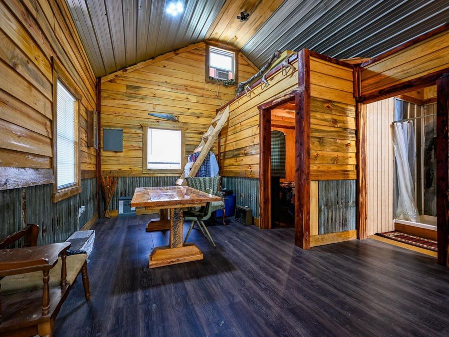 Property Image 33
