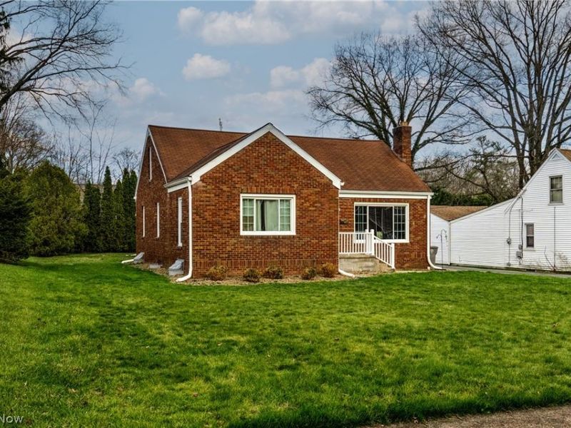 3539 Kiowa Drive , Youngstown, OH 44511 Photo 2