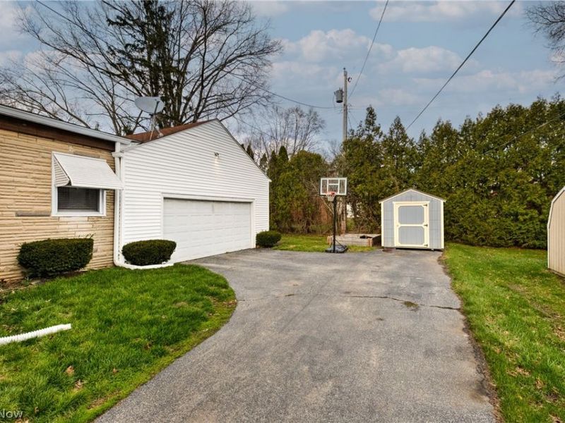 3539 Kiowa Drive , Youngstown, OH 44511 Photo 5