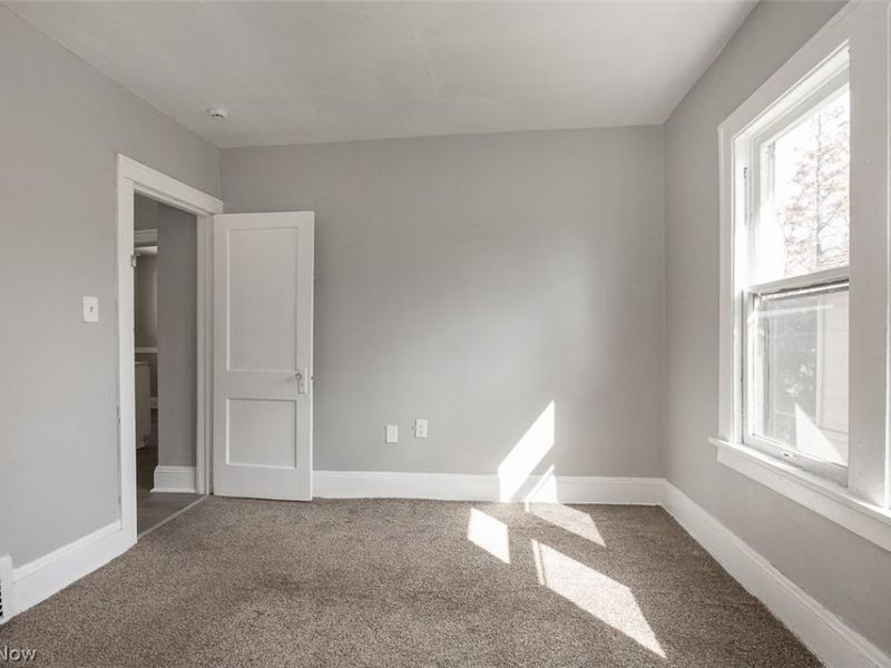 14112 Edgewood Avenue , Cleveland, OH 44128 Photo 17