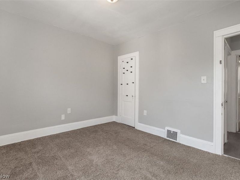 14112 Edgewood Avenue , Cleveland, OH 44128 Photo 20