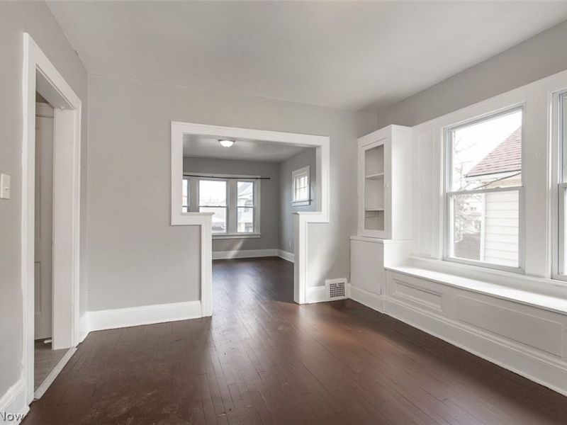 14112 Edgewood Avenue , Cleveland, OH 44128 Photo 9