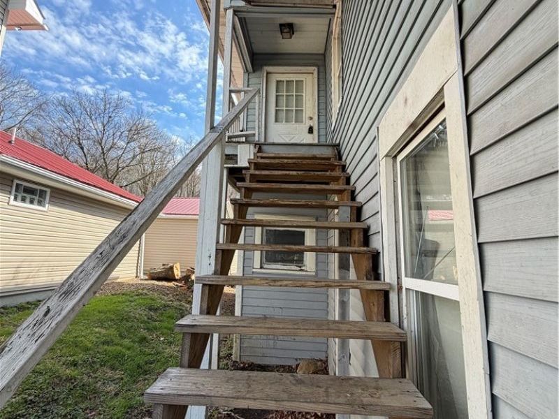 155 Garfield Avenue , Unit 1/2, East Palestine, OH 44413 Photo 3