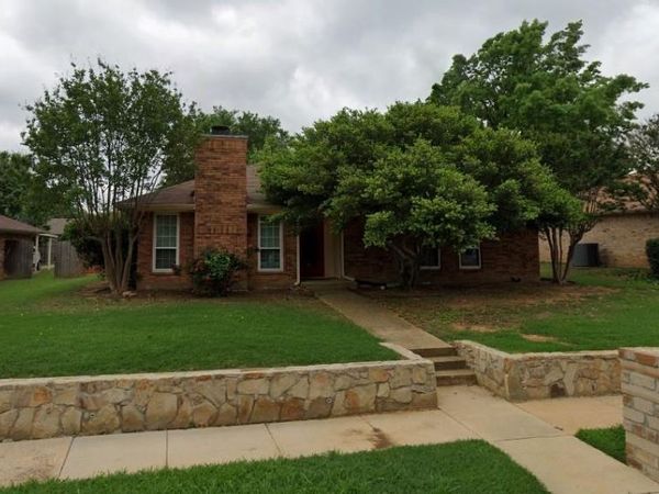 1414 Bogard Lane, Lewisville, TX 75077