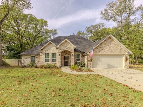 557 County Road 2610, Mineola, TX 75773