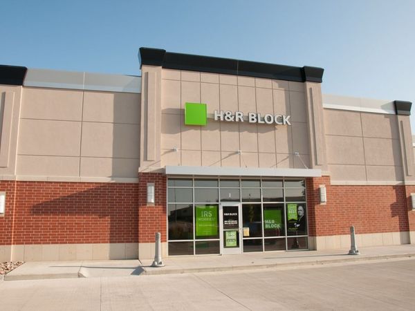 2300 Edgewood Road Road SW, Unit D, Cedar Rapids, IA 52403