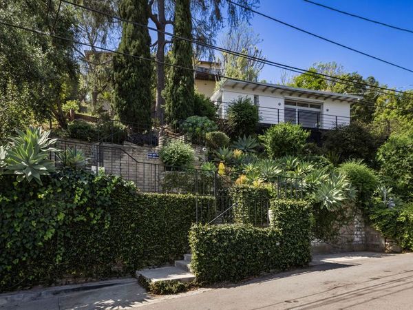 631 CROSS Avenue, Los Angeles, CA 90065