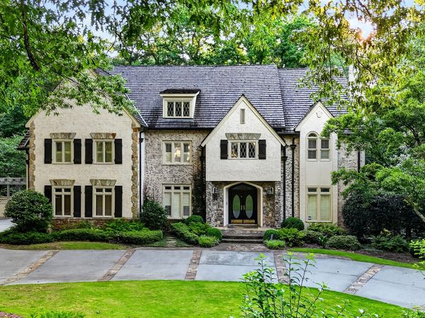5300 Old Hundred Lane, Sandy Springs, GA 30327