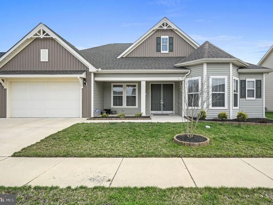 38 Leander Drive, Dover, DE 19904 Main Photo