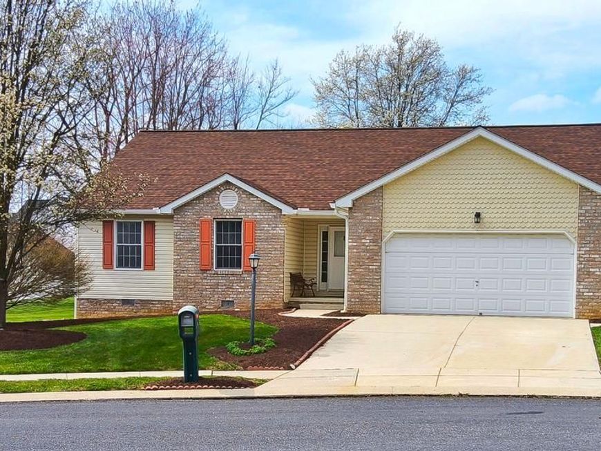 4 Straw Court , Littlestown, PA 17340 Main Photo