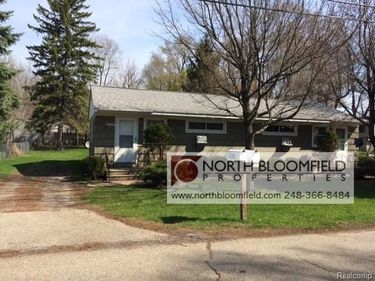 4336 Richalva Court, Waterford Twp, MI 48329