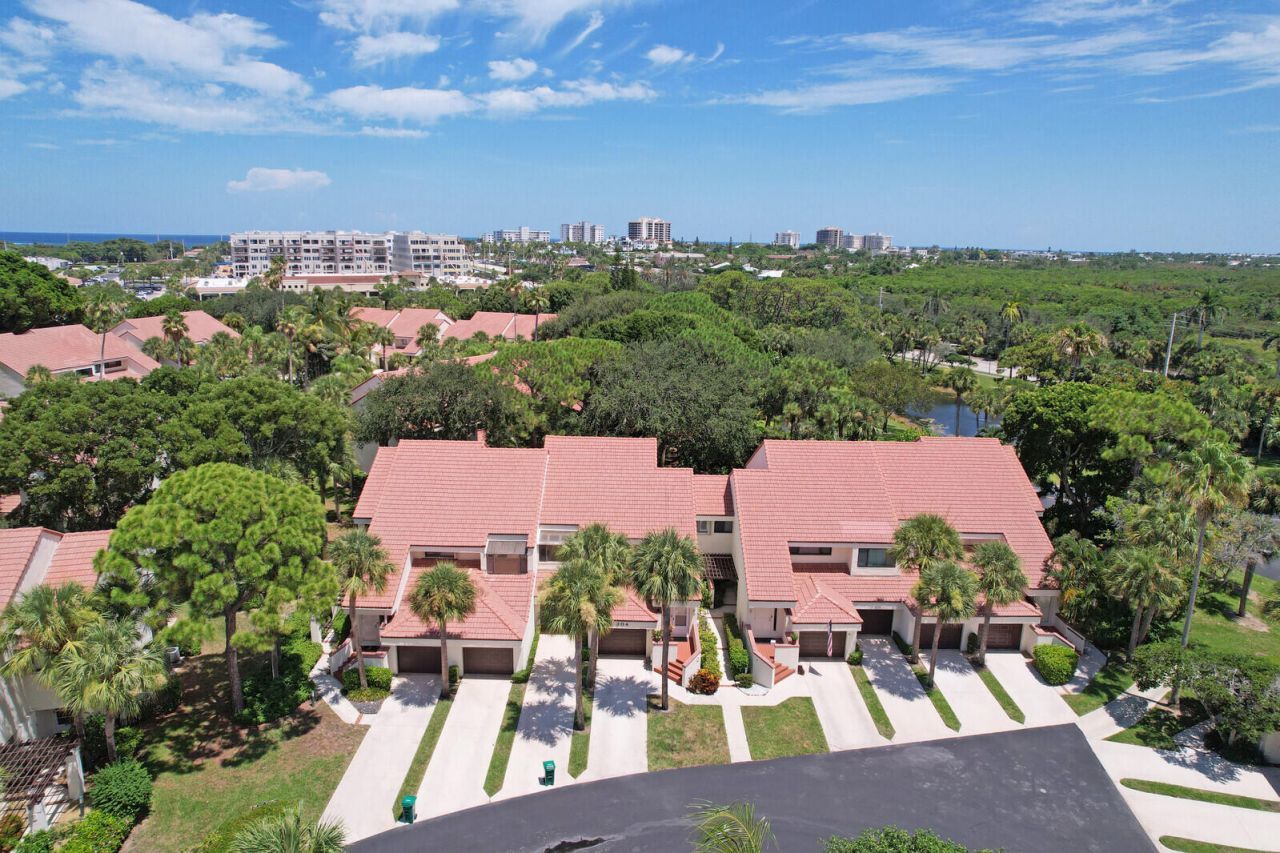 204 Sea Oats Drive, Unit F, Juno Beach, FL 33408 Photo