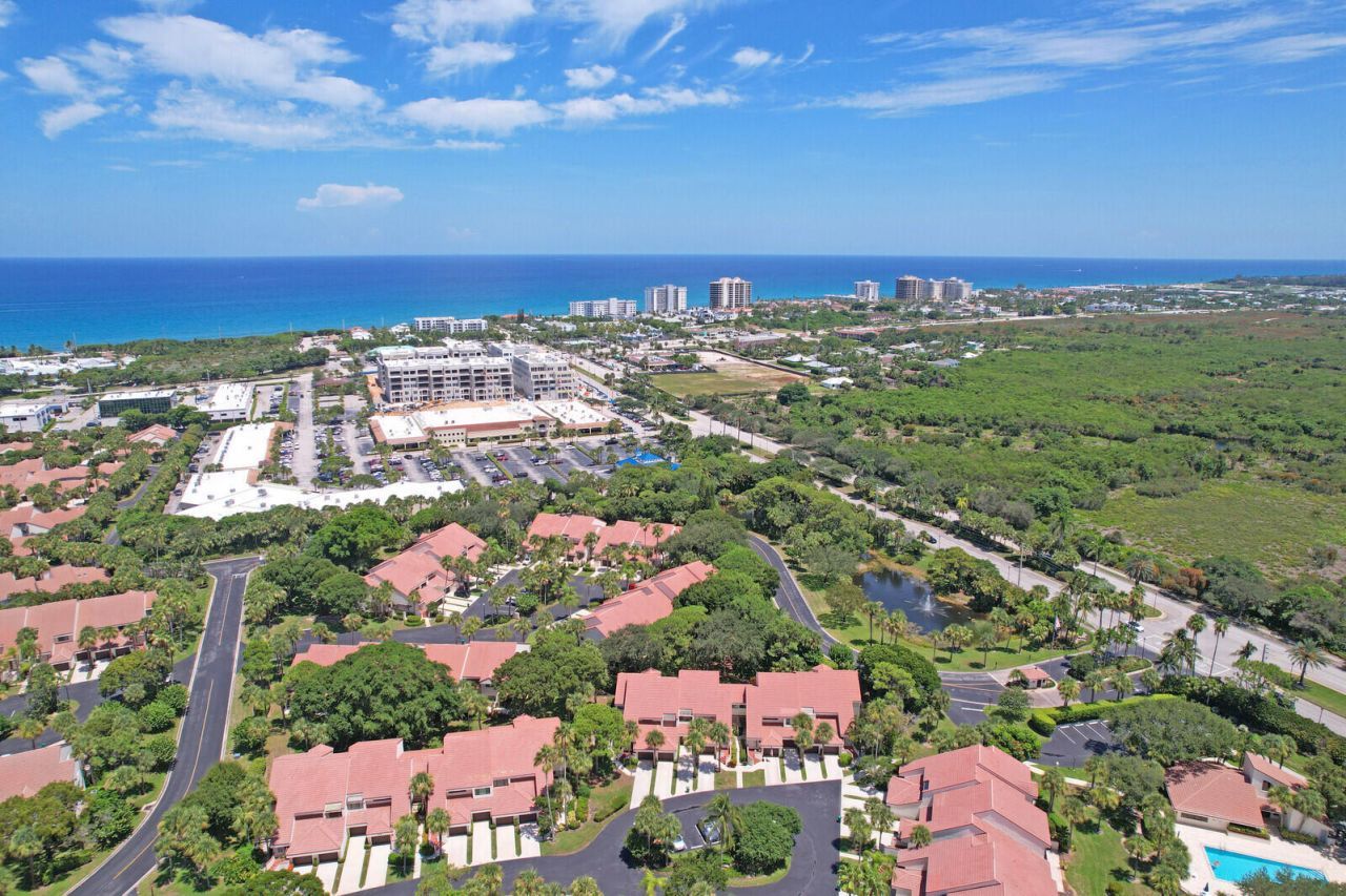 204 Sea Oats Drive, Unit F, Juno Beach, FL 33408 Photo