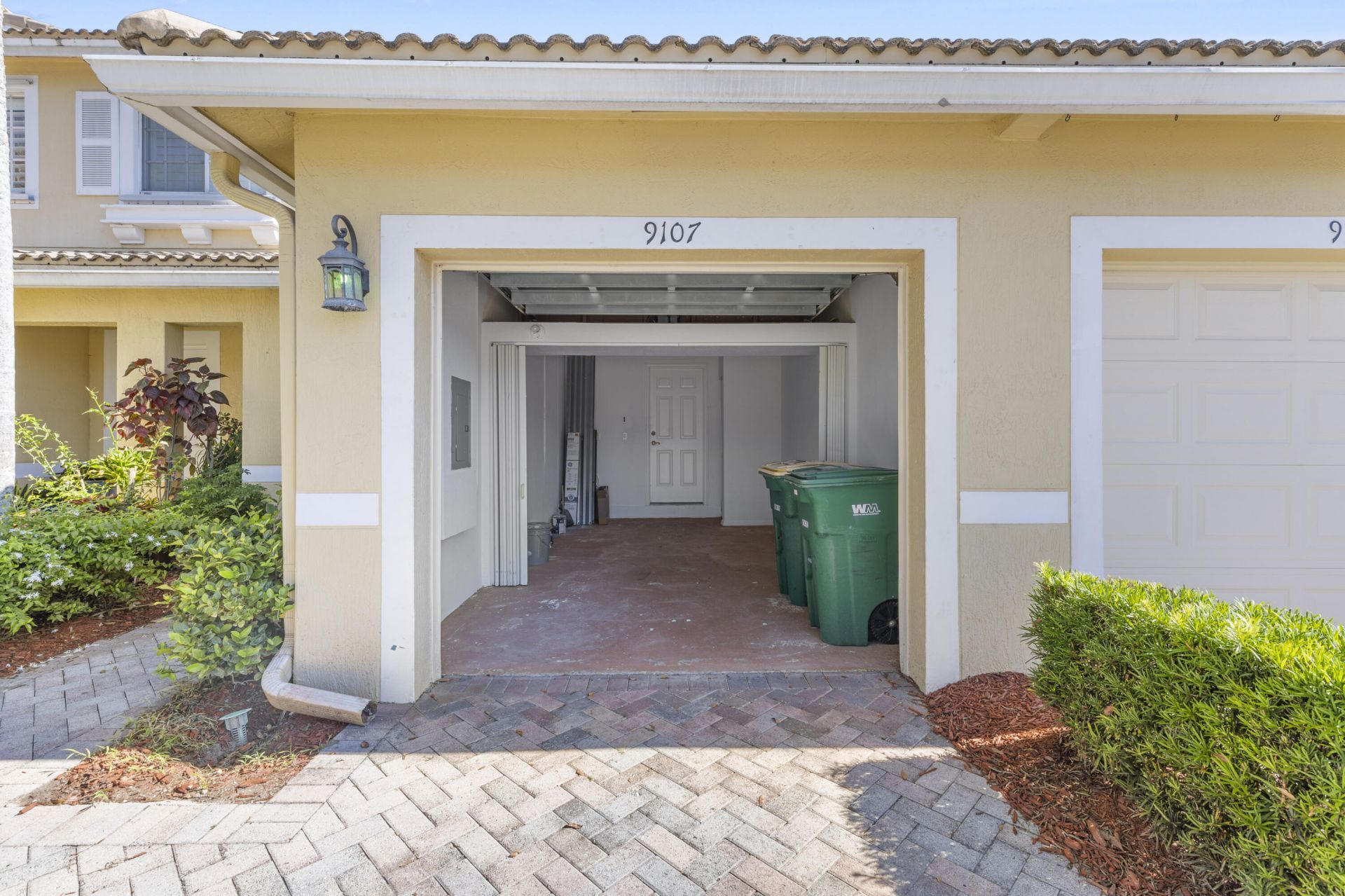 9107 Chambers Street, Unit 9107, Tamarac, FL 33321 Photo