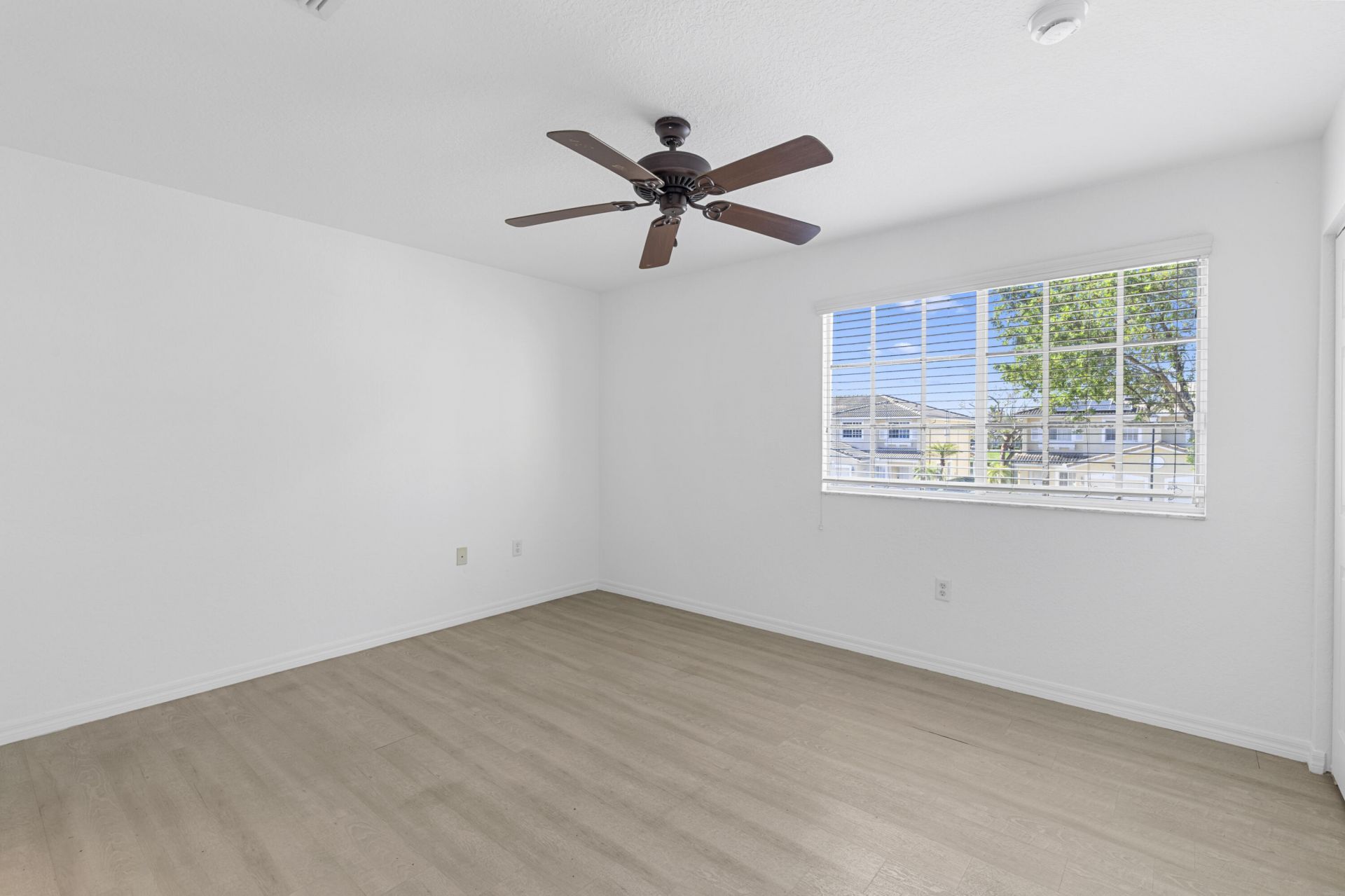 9107 Chambers Street, Unit 9107, Tamarac, FL 33321 Photo