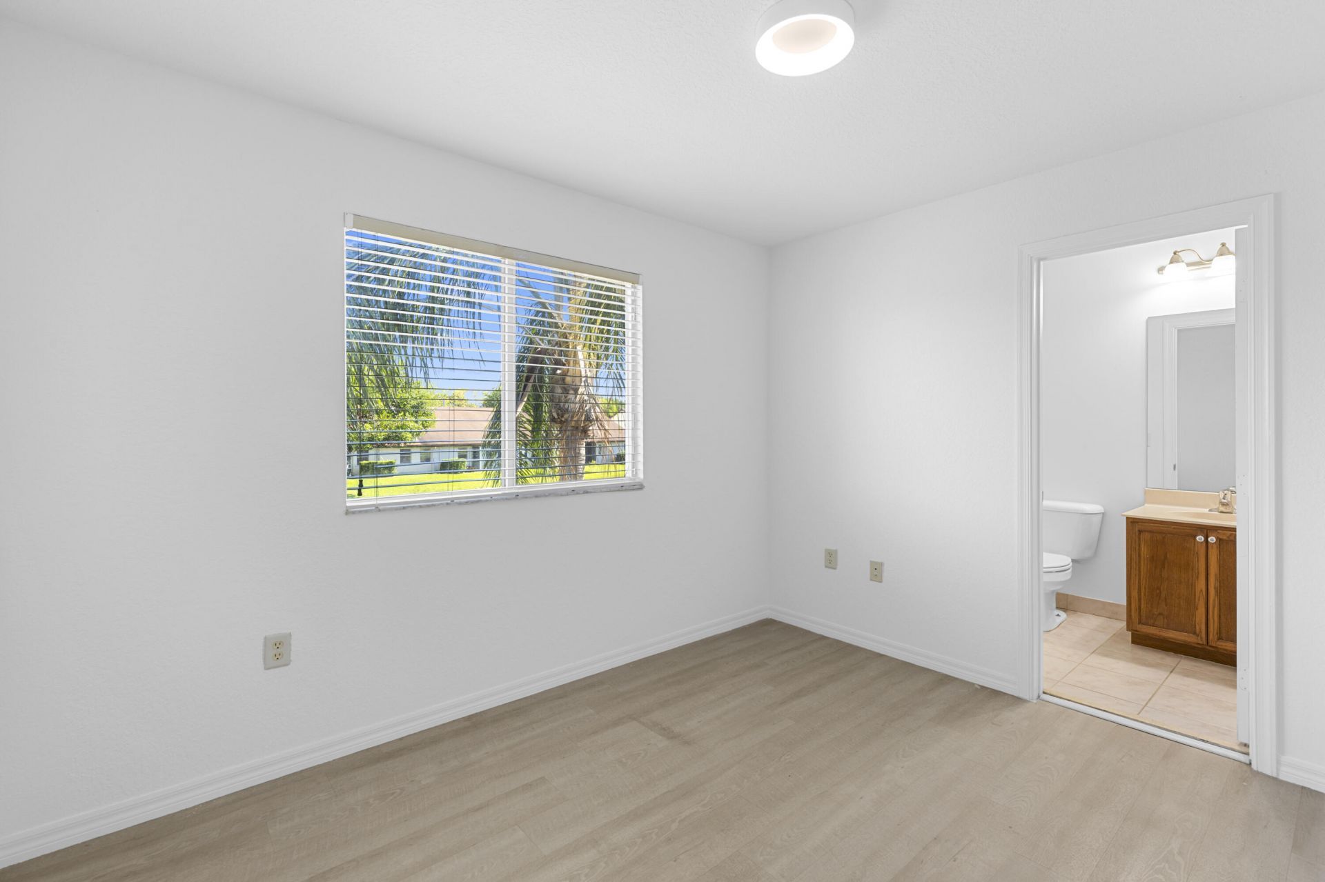 9107 Chambers Street, Unit 9107, Tamarac, FL 33321 Photo