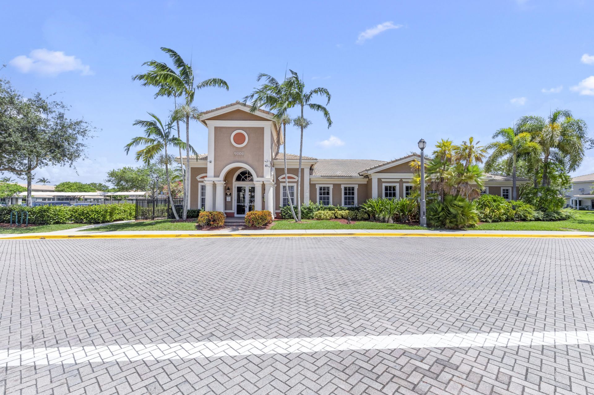 9107 Chambers Street, Unit 9107, Tamarac, FL 33321 Photo