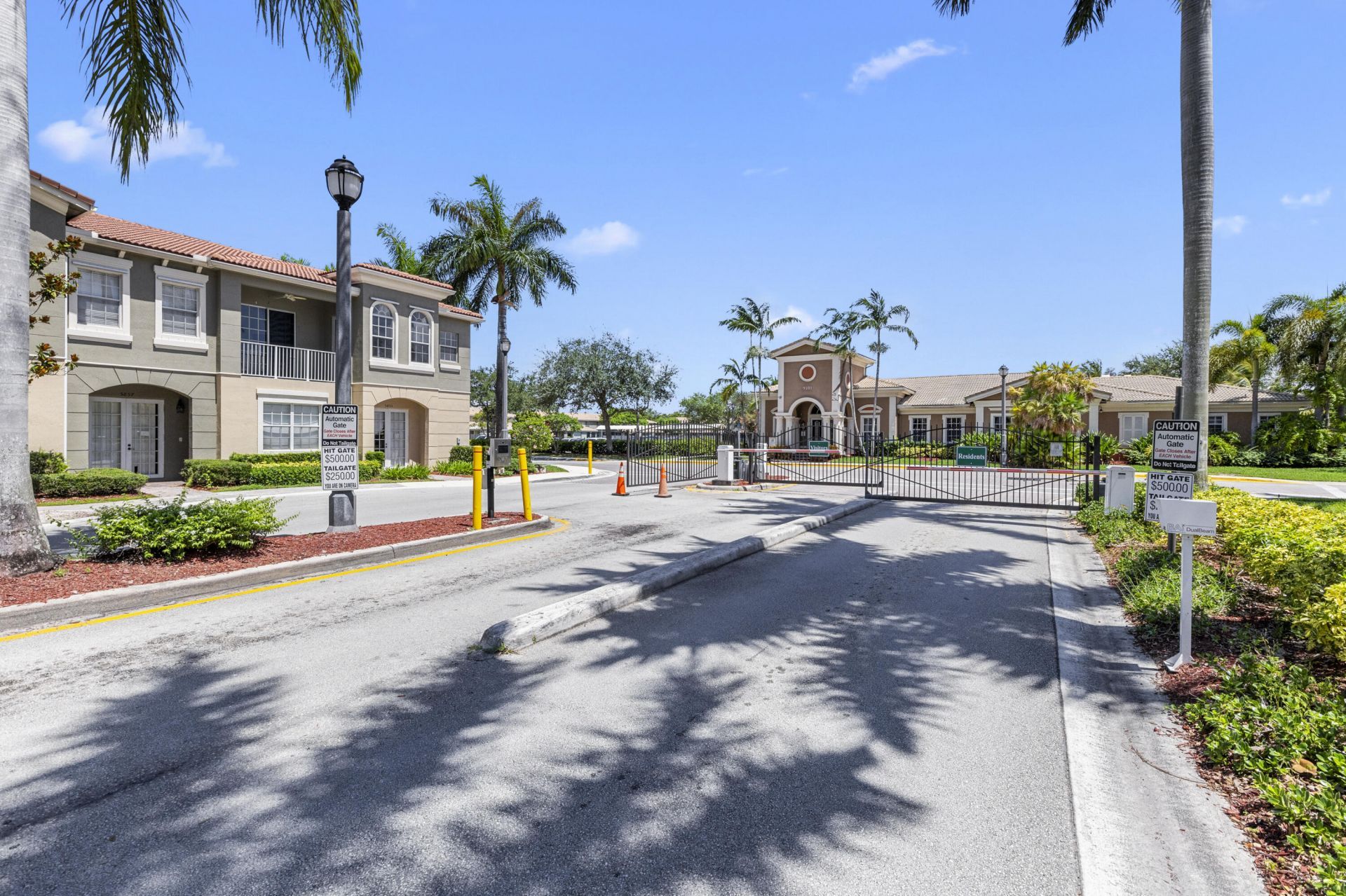 9107 Chambers Street, Unit 9107, Tamarac, FL 33321 Photo