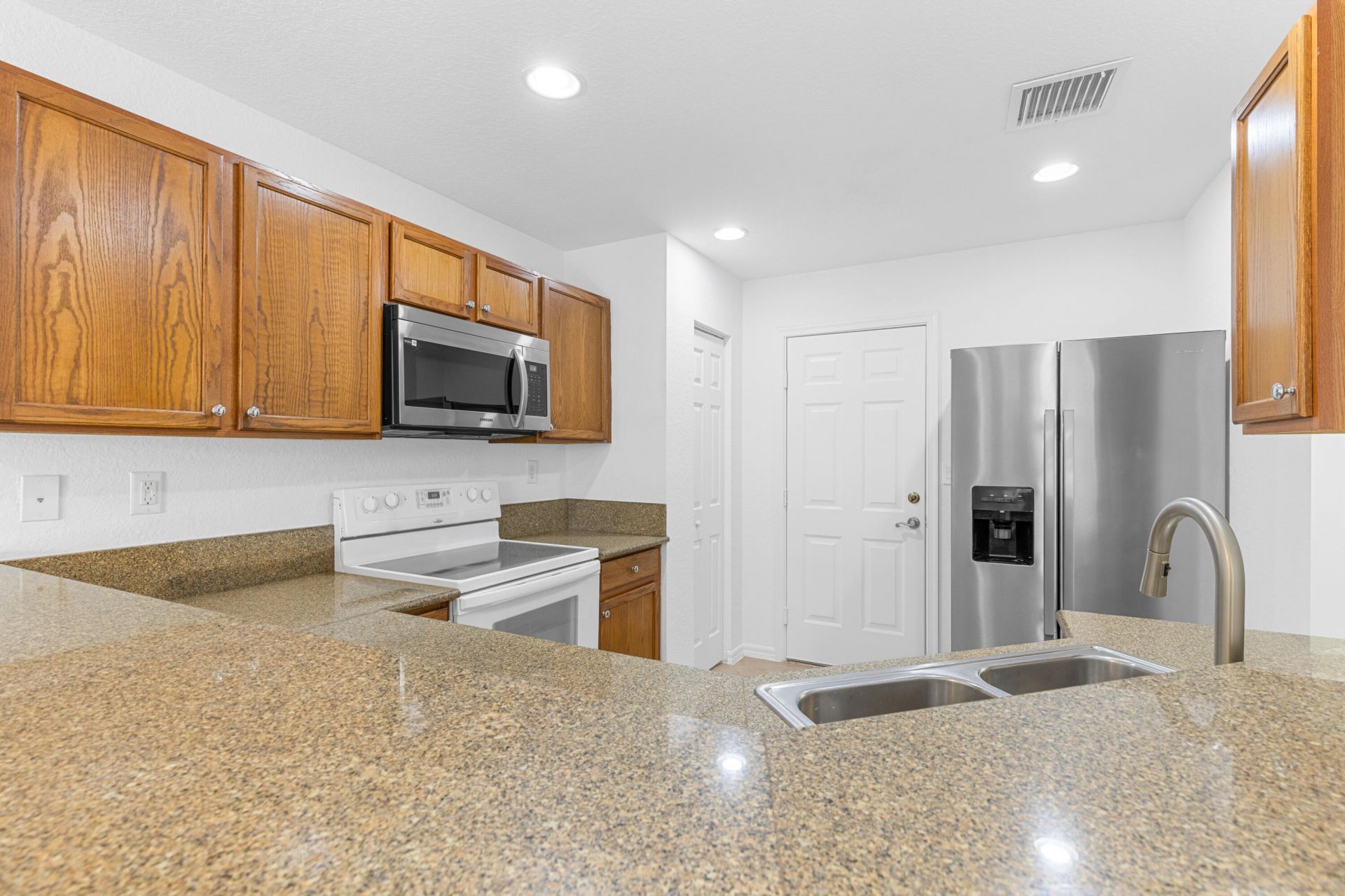 9107 Chambers Street, Unit 9107, Tamarac, FL 33321 Photo