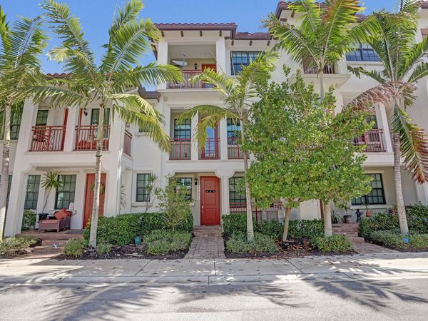 11621 SW 13th Court, Pembroke Pines, FL 33025