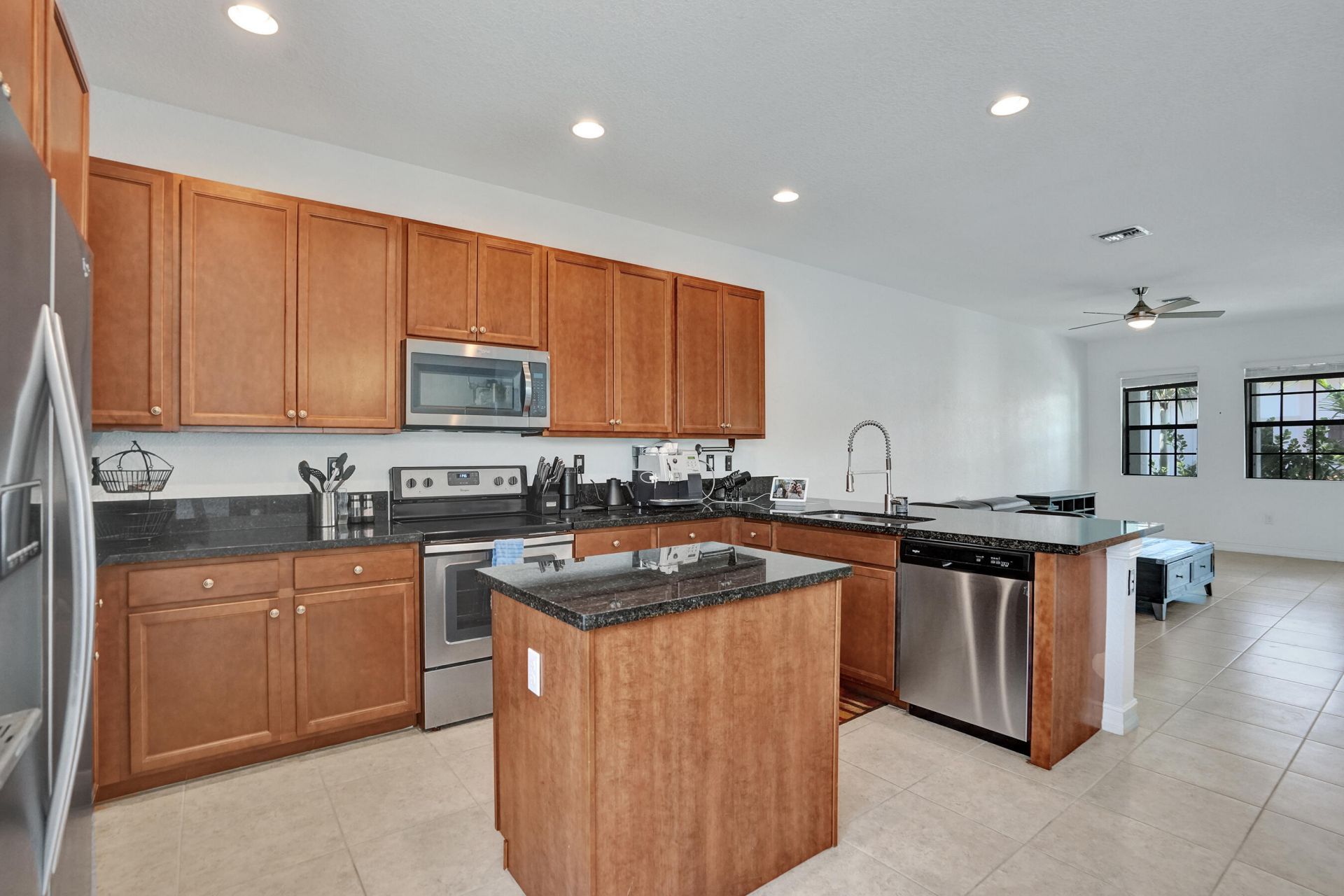 11621 SW 13th Court, Pembroke Pines, FL 33025 Photo