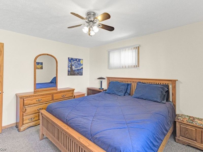 63 W Mohawk Drive , Malvern, OH 44644 Photo 12