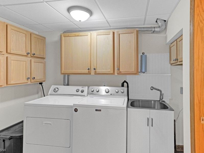 63 W Mohawk Drive , Malvern, OH 44644 Photo 19