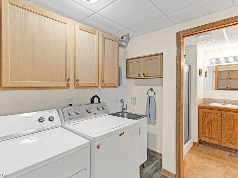 63 W Mohawk Drive , Malvern, OH 44644 Photo 20