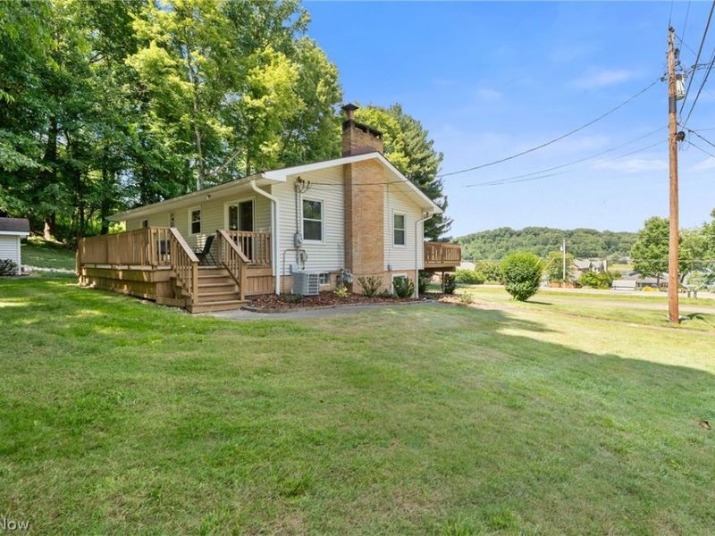 63 W Mohawk Drive, Malvern, OH 44644 Photo 25