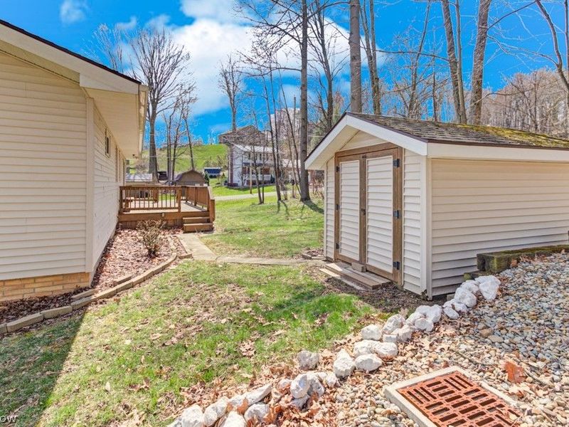 63 W Mohawk Drive , Malvern, OH 44644 Photo 26