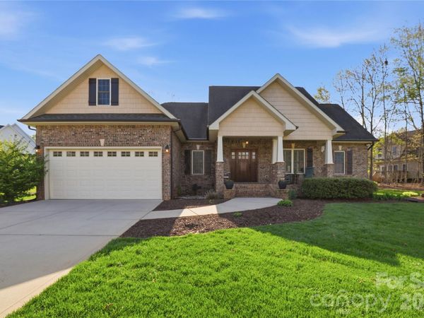112 Houpe Ridge Lane, Statesville, NC 28625