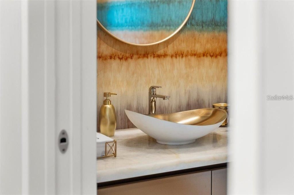 111 Golden Gate Point , Unit 802PH, Sarasota, FL 34236 Photo