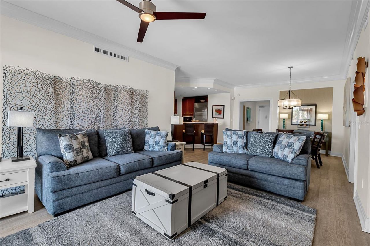 915 Seaside Drive, Unit 310, Sarasota, FL 34242 Photo