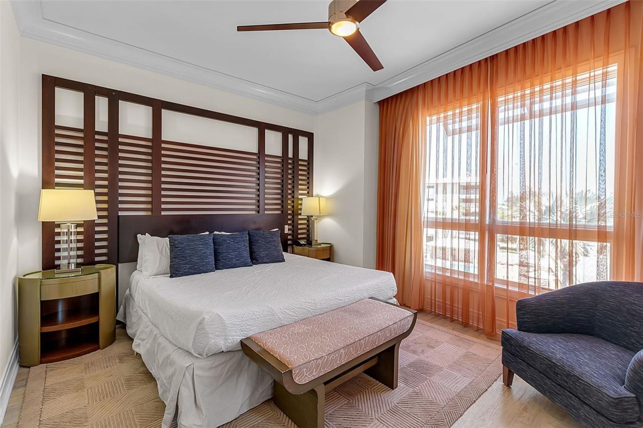 915 Seaside Drive, Unit 310, Sarasota, FL 34242 Photo