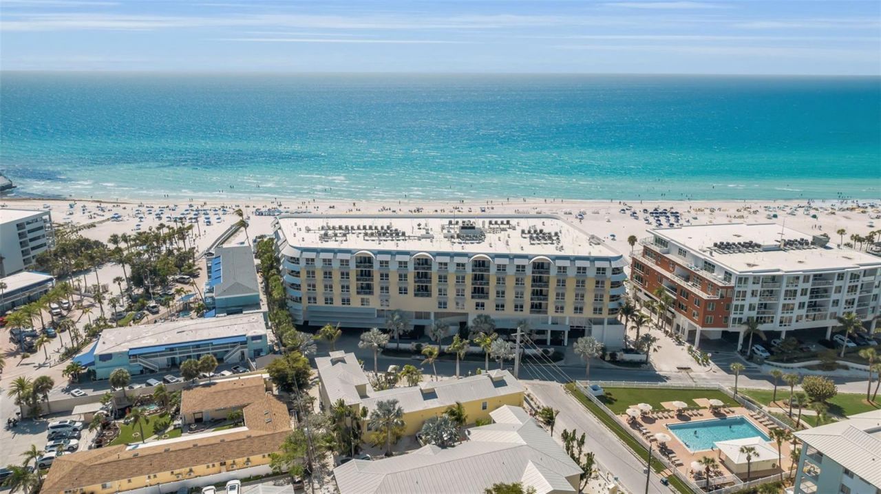 915 Seaside Drive, Unit 310, Sarasota, FL 34242 Photo